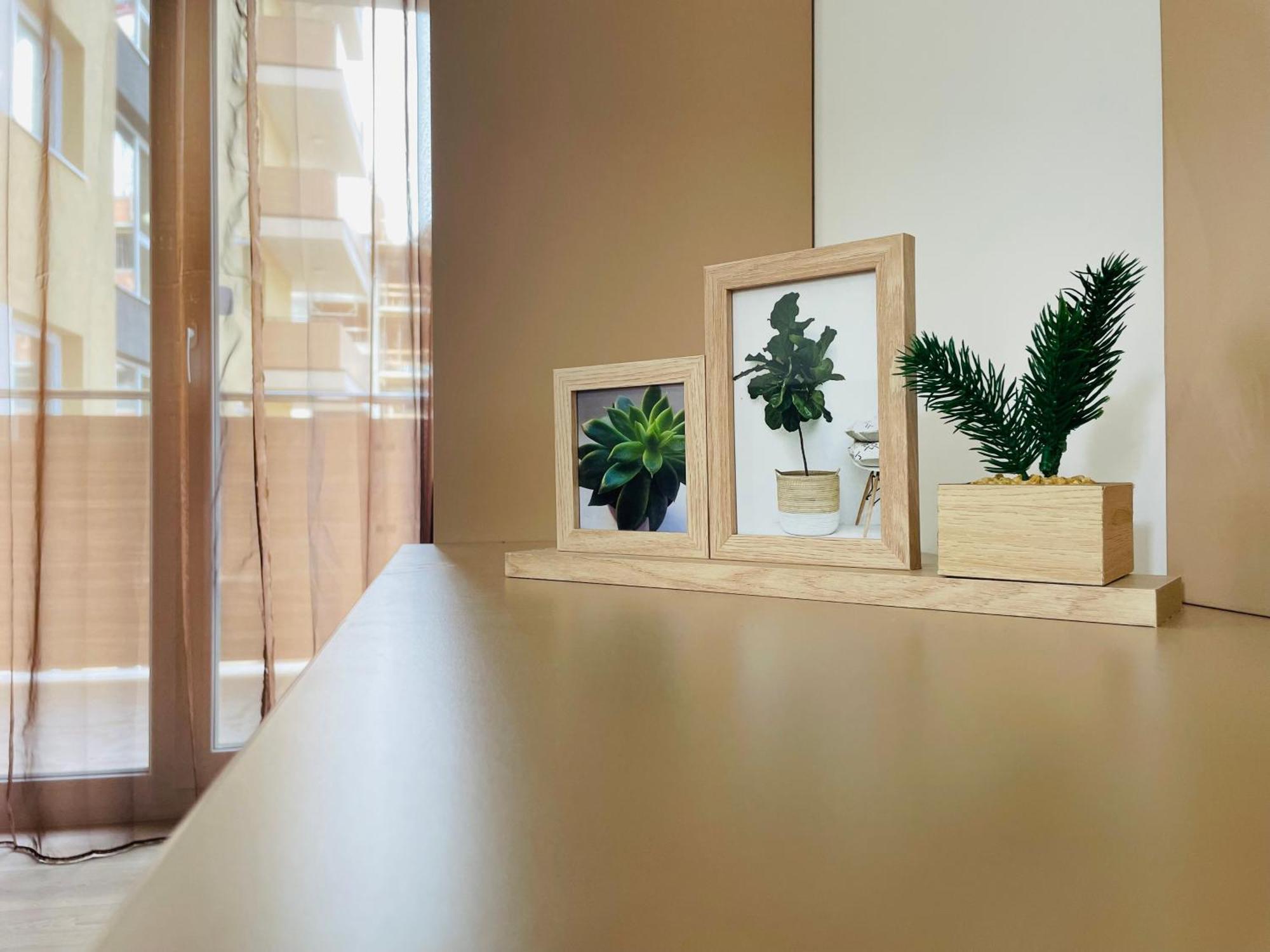 Apartamento Mountain Crib In Urban Plaza W. Parking & Netflix Braşov Exterior foto